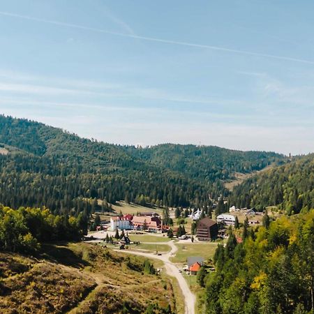 Hotel Iadolina Стана де Вале Екстериор снимка